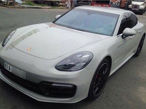 XE “HOT” NGÀY 14/6: Thiếu gia đất Thủ tậu siêu xe Porsche 15 tỷ, Vespa 946 gần 400 triệu tại Hà Nội