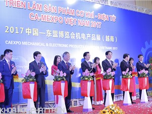 Hàng nghìn máy móc cơ khí được giới thiệu tại CA – MEXPO Vietnam 2017
