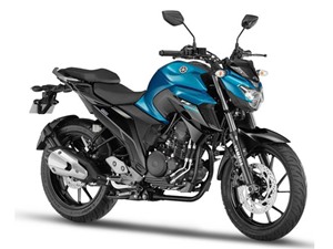 Cận cảnh môtô Yamaha 249cc vừa “đổ bộ” về Việt Nam, giá hơn 60 triệu