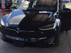 Siêu SUV chạy điện Tesla Model X thứ 2 về Việt Nam