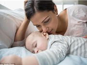 Trẻ sơ sinh có mùi thơm để được mẹ chăm sóc
