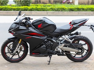 Cận cảnh Honda CBR250RR vừa "đổ bộ" về Việt Nam, giá hơn 200 triệu đồng