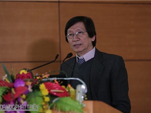 Giáo sư - tiến sỹ Phạm Gia Khánh - chuyên gia về ghép tạng ở Việt Nam