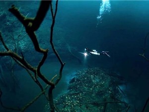 8 phát hiện gây sốc tìm thấy dưới đáy biển