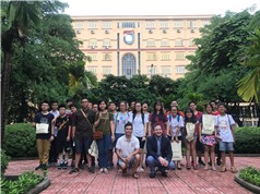 Đoàn học sinh Việt Nam sang Israel học hỏi về công nghệ robot