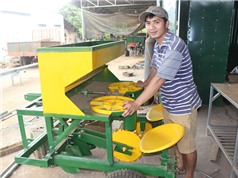 Đắk Lắk: Kỹ sư bỏ phố về quê chế tạo máy nông nghiệp