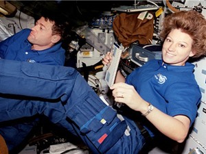 Vì sao NASA từng quay lưng với phi hành gia nữ?