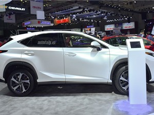 Lexus NX300 2018 "đổ bộ" về Việt Nam