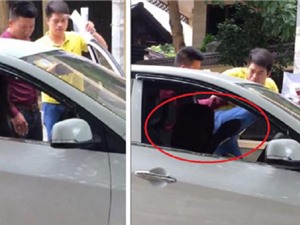 Clip: Người đàn ông đạp liên tiếp vào mặt nữ tài xế ở Hà Nội