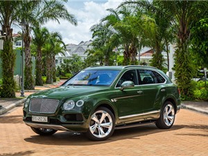 "Soi" Bentley Bentayga giá hơn 20 tỷ đồng tại Việt Nam