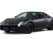 Toyota ra mắt 2 mẫu hybrid tại triển lãm Tokyo