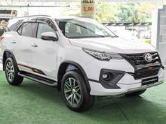 Ảnh chi tiết Toyota Fortuner 2.4 VRZ TRD 2017 giá 1 tỷ tại Malaysia