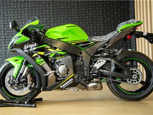 Loạt môtô Kawasaki phiên bản 2018 "đổ bộ" về Việt Nam