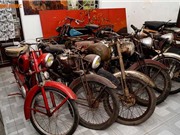 Cận cảnh kho báu xe máy cổ thời Pháp giữa lòng Hà Nội