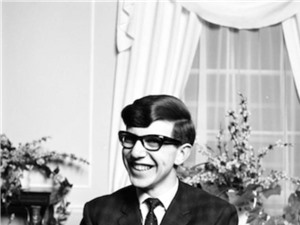 Stephen Hawking - những dấu mốc cuộc đời