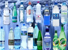 Các vi hạt nhựa trong nước uống đóng chai có an toàn? 