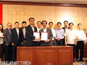 Đại học Quốc gia Hà Nội hợp tác để phát triển tài sản trí tuệ