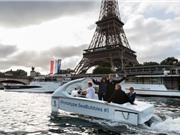 Pháp chạy thử xuồng taxi trên sông Seine