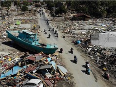 Động đất và sóng thần tại Indonesia khiến hơn 1.300 người chết và nhiều người mất tích 