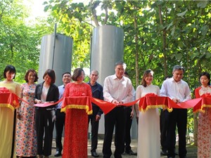 Nhà khoa học tặng công trình nước sạch cho thầy trò vùng sâu Điện Biên