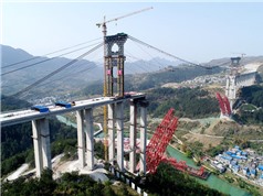 Trung Quốc xây cầu bê tông cốt thép cao nhất thế giới
