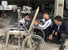 Ninh Bình: Học sinh Việt sáng chế giường hỗ trợ người mất khả năng vận động