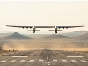 Máy bay lớn nhất thế giới thực hiện thành công chuyến bay đầu tiên