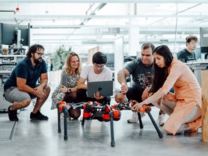 Facebook hé lộ chương trình phát triển robot Facebook hé lộ chương trình phát triển robot
