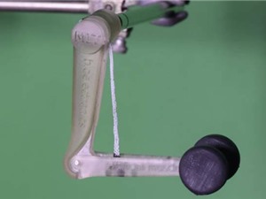 Mỹ phát triển loại sợi dùng cho cơ nhân tạo của chân tay giả và cánh tay robot