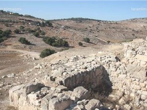 Phát hiện mũi tên cổ cách đây 2.000 năm của người La Mã tại Israel