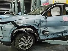 Xe điện Trung Quốc vừa mua 1 tháng đã nổ cả cặp lốp gây tai nạn, nạn nhân tuyên bố: 'Chắc chắn có vấn đề về chất lượng!'