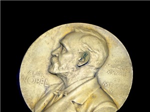 Sự nghiệp của các nhà khoa học đạt giải Nobel có gì khác biệt 