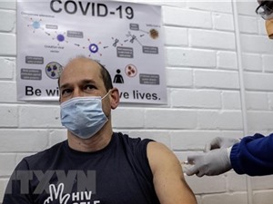 Nam Phi bước vào giai đoạn 2 thử nghiệm vắcxin phòng COVID-19
