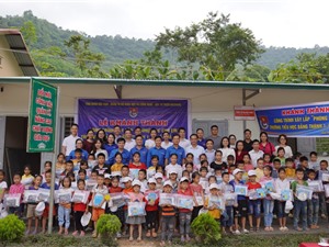 Đoàn Thanh niên Bộ KH&CN tặng 3 phòng học cho vùng cao