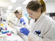 Úc hỗ trợ ngân sách đầu tư cho khoa học và giáo dục