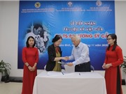 Tiếp nhận kỷ vật của cố GS Lương Sỹ Cần, người thầy đầu ngành tai mũi họng Việt Nam