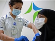 UAE bắt đầu tiêm phòng vắcxin ngừa COVID-19 cho người dân