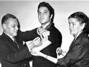 Khi Elvis giúp quét sạch bệnh bại liệt