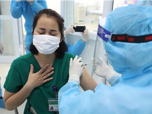 Tiêm chủng Covid: Việt Nam đủ điều kiện để bao phủ vaccine