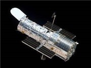 Kính viễn vọng không gian Hubble tạm ngừng hoạt động