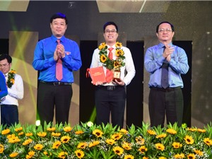 Ba nhà khoa học được trao thưởng Nhà Vật lý trẻ triển vọng 2021