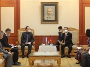 Bộ trưởng Huỳnh Thành Đạt tiếp Đại sứ LB Nga