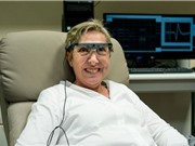 Công nghệ cấy ghép não giúp người mù nhìn được