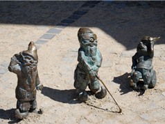 Những bức tượng người lùn ở Wroclaw