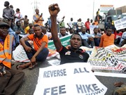 Giới nghiên cứu và giảng viên đại học Nigeria đình công đòi tăng lương