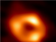 Lần đầu chụp ảnh hố đen ở trung tâm Dải Ngân hà