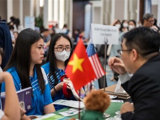 Việt Nam đứng thứ 5 về số sinh viên nước ngoài tại Mỹ
