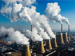 Lượng khí thải CO2 đạt mức cao kỷ lục vào năm 2022