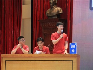 Sinh viên ĐH Bách khoa Hà Nội vô địch cuộc thi tranh biện giao thông Xanh