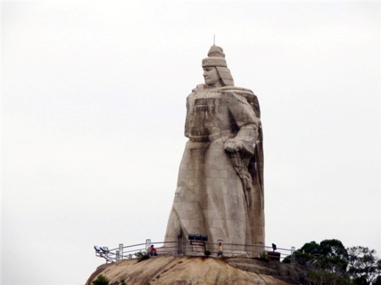 Trịnh Thành Công: Người hùng, nhiều phiên bản